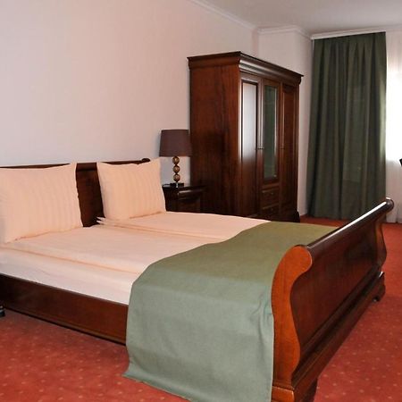 Hotel Tex Club Botoşani Eksteriør billede