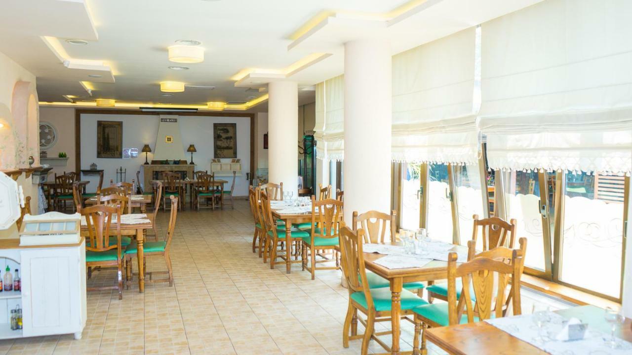 Hotel Tex Club Botoşani Eksteriør billede